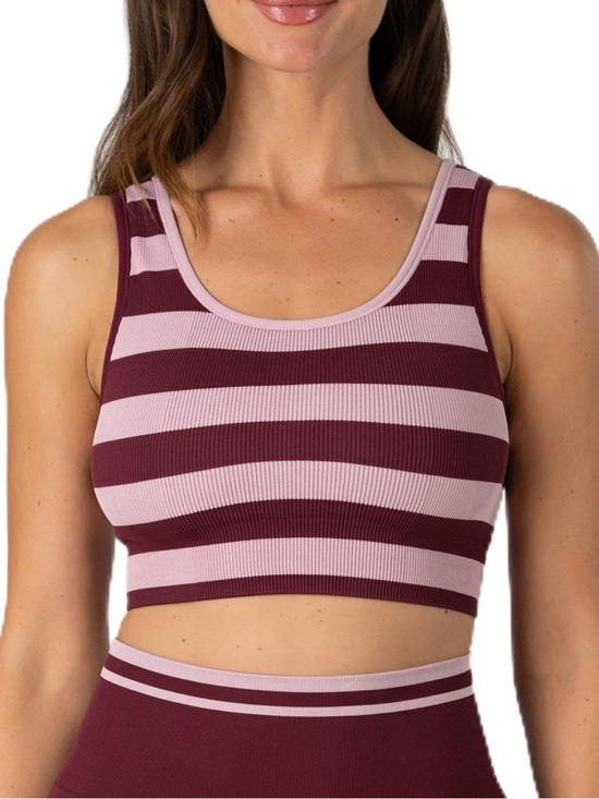 Penn Other - 2/15$ Penn sports bra